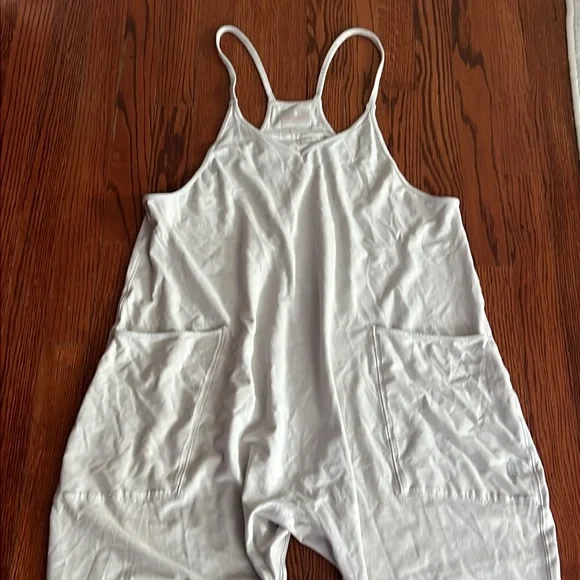 Free People Movement Hot Shot Jumpsuit size Small - Picture 5 of 10